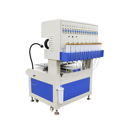 18 Kleur Silicone Label Machine Volledig automatische lijm dispenser voor PVC rubber sleutelkettingen