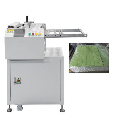 Máquina de corte de silicone sólido branco para fabricação de produtos de silicone em lojas de vestuário