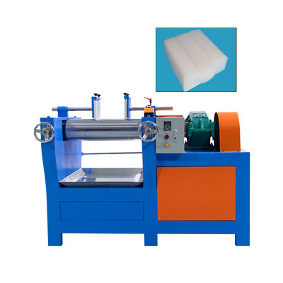 Fabbrica di raffinazione della gomma con potenza di 380V/3P/50HZ e velocità di rotolamento di 15-20r/min per la colorazione di materie prime di silicone solido